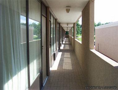 Knights Inn Overland Park Mission Интериор снимка