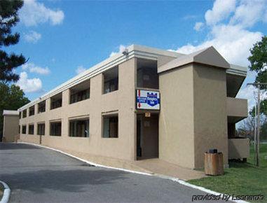 Knights Inn Overland Park Mission Екстериор снимка