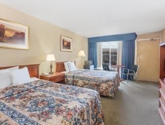 Knights Inn Overland Park Mission Екстериор снимка